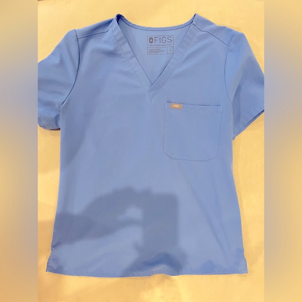 Catarina one pocket figs top- ceil blue